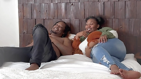 I'm getting cunnilingus and a blow job from a muscular man