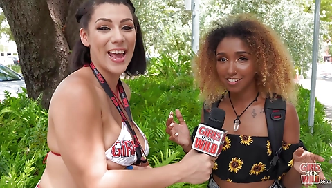 Ebony babe is doing something in her amateur casting