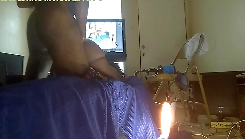 Sexy black girl gets creampied by a dude in amateur video